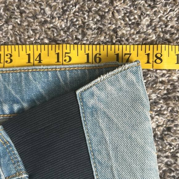 5/$25 Isabel Maternity NWT Mido Short w/Expandable Panels size 6/28 - Picture 5 of 7